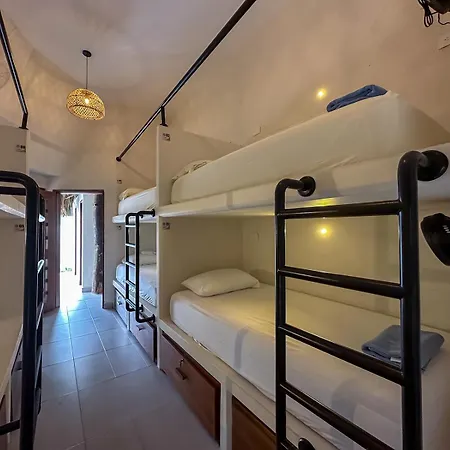 Huku Beach Hostel Palomino Exterior photo
