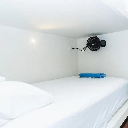 Huku Beach Hostel Palomino Exterior photo