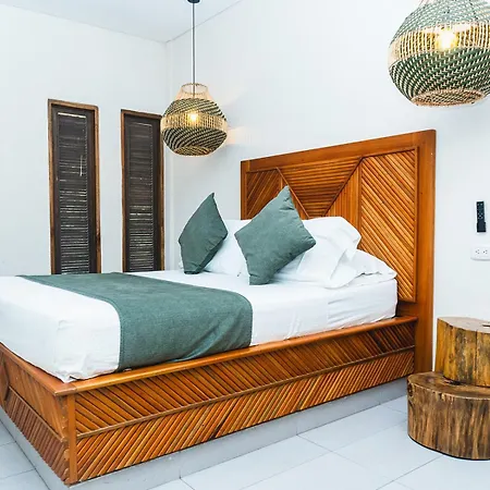 Huku Beach Hostel Palomino Exterior photo