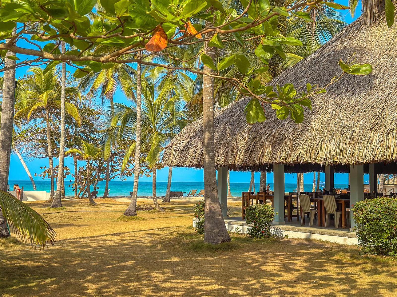 Huku Hotel 3*