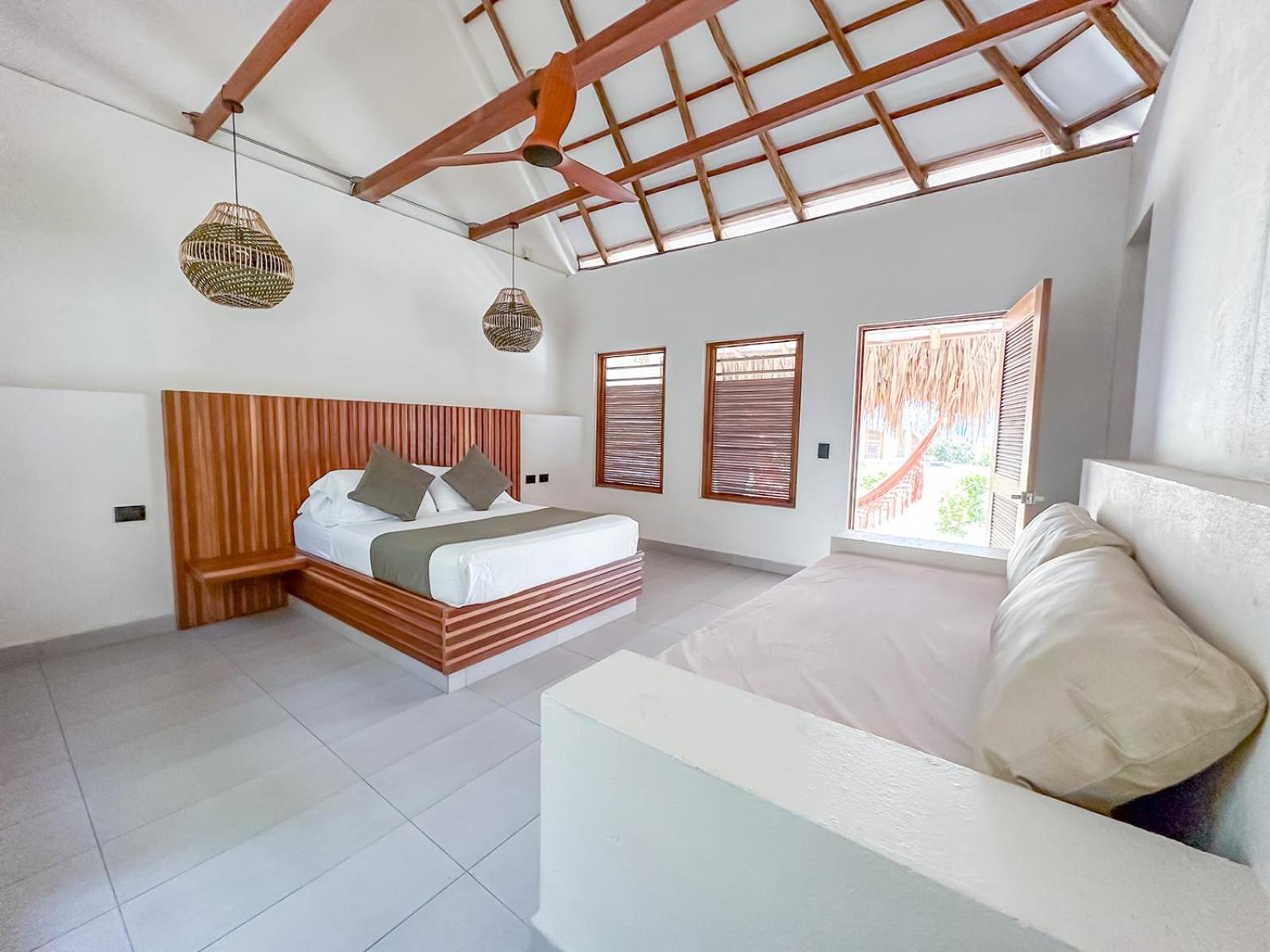 Hotel Huku Palomino